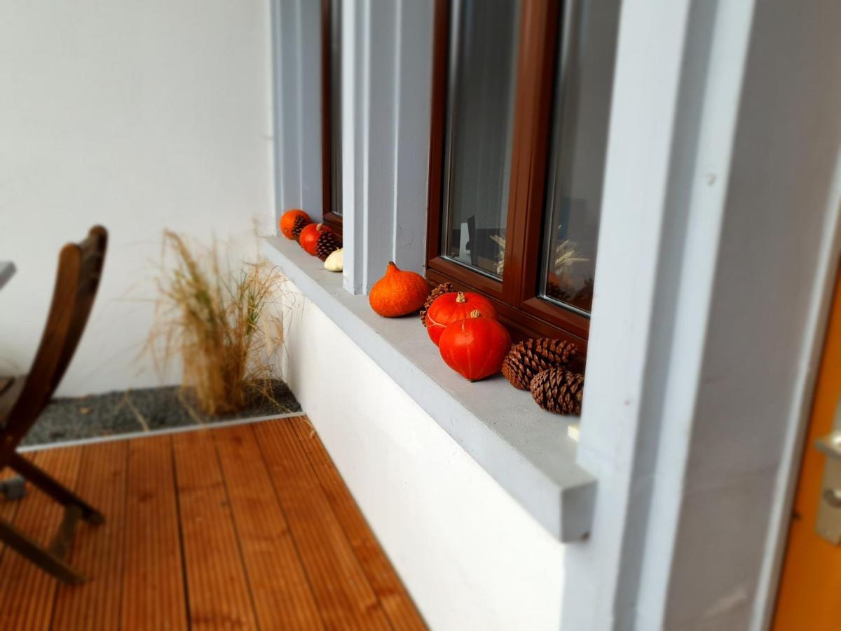 O Valanvron - Appartement Dans Une Ancienne Ferme Neuchateloise La Chaux De Fonds Exteriér fotografie